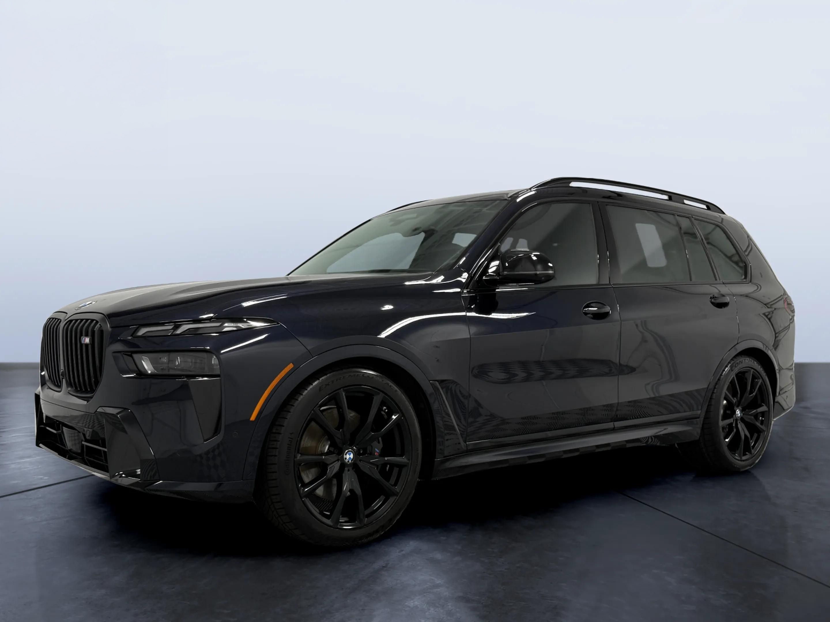 2024 BMW X7 M60i photo 3