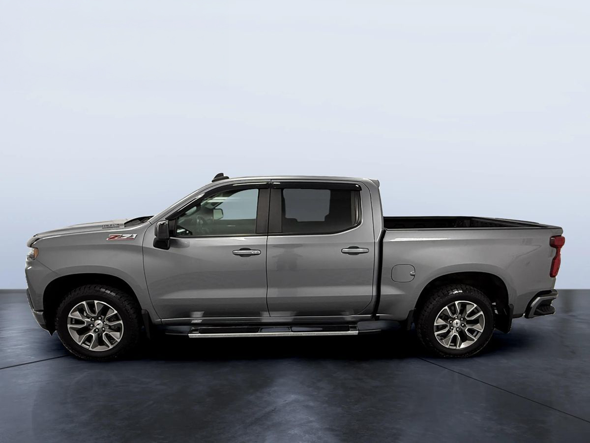 2021 Chevrolet Silverado 1500 RST photo 3