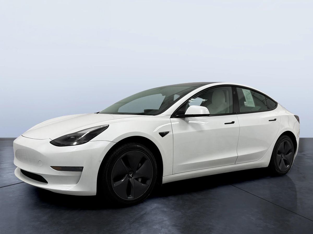 2022 Tesla Model 3 Long Range photo 2