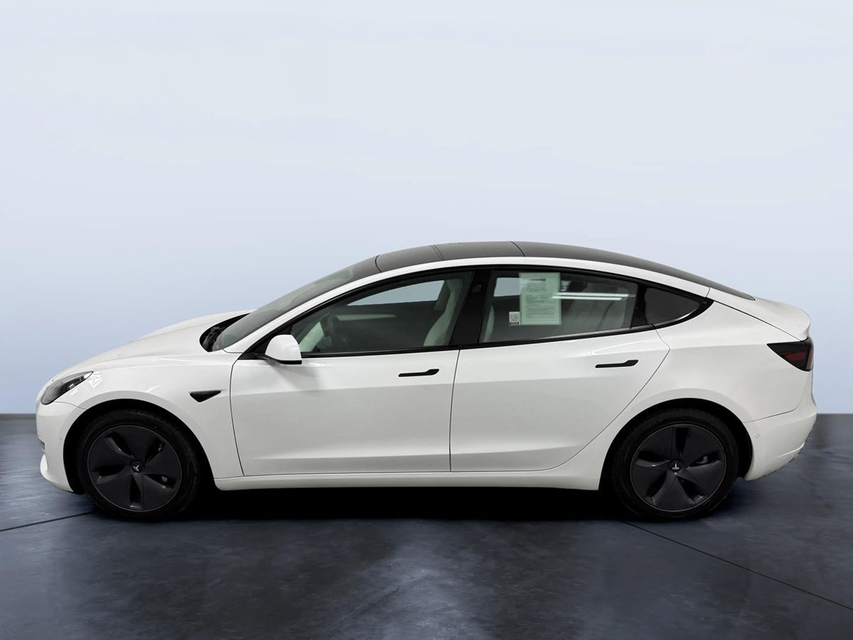 2022 Tesla Model 3 Long Range photo 3