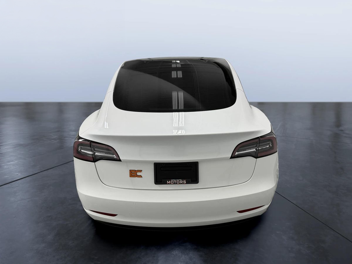 2022 Tesla Model 3 Long Range photo 5