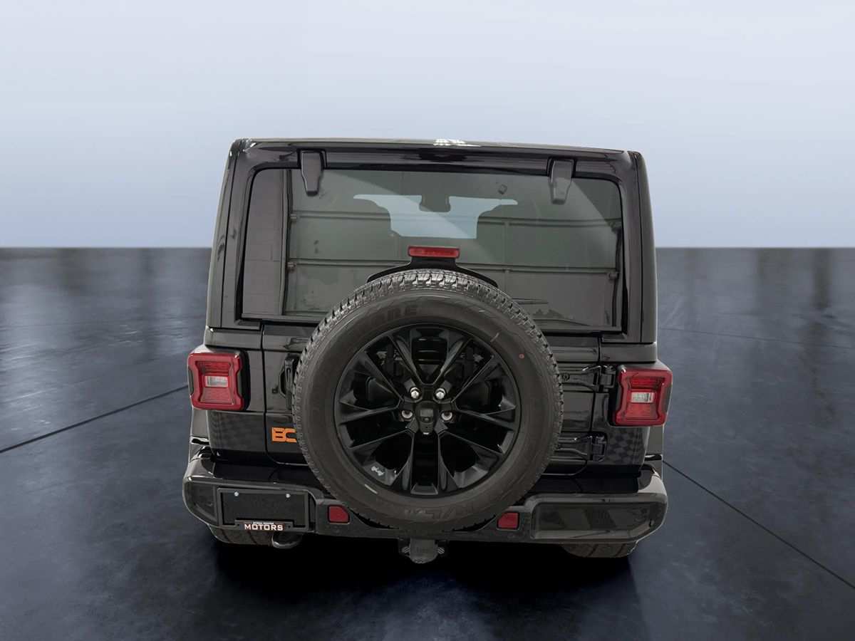 2022 Jeep Wrangler Unlimited High Altitude photo 5