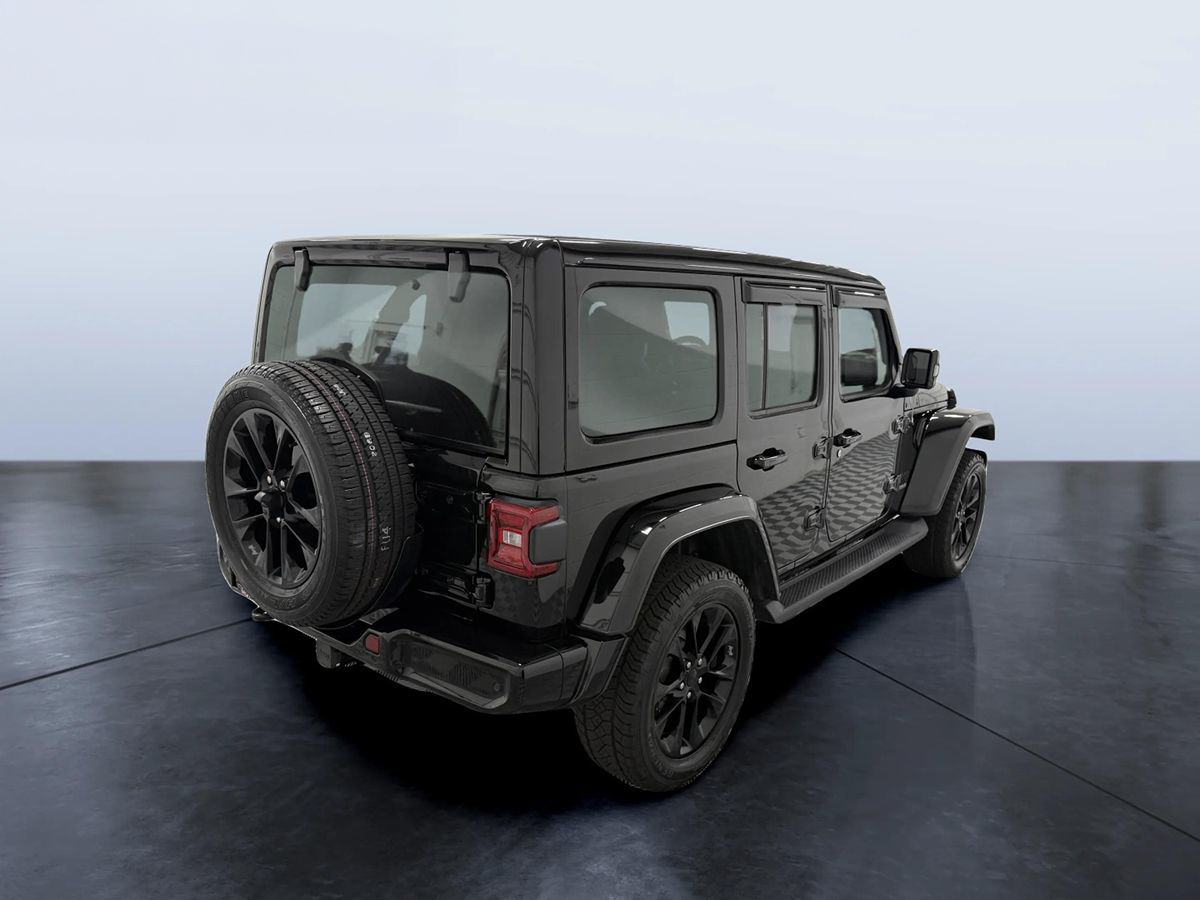 2022 Jeep Wrangler Unlimited High Altitude photo 6